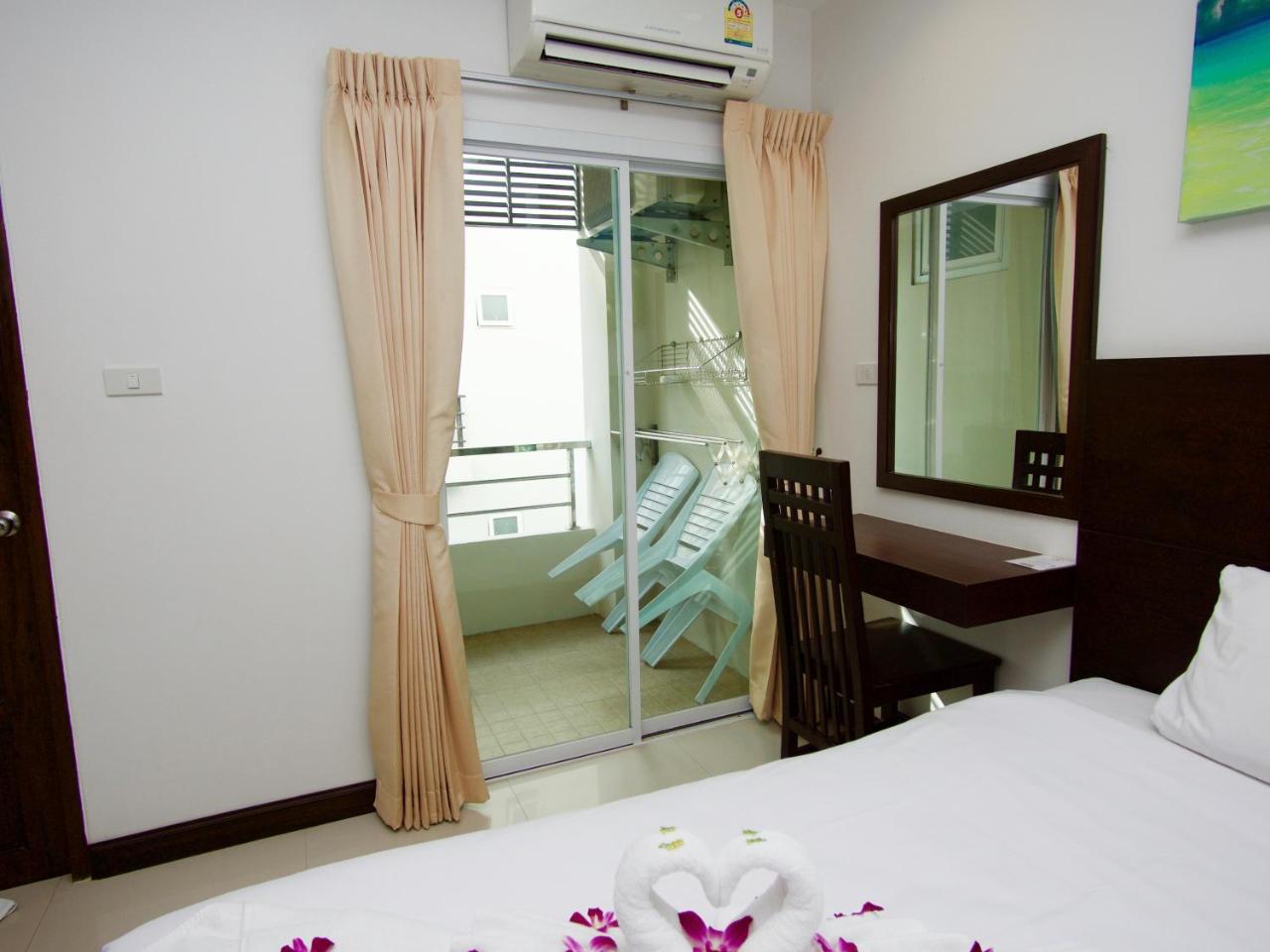 Q Victory Patong Hotel Esterno foto